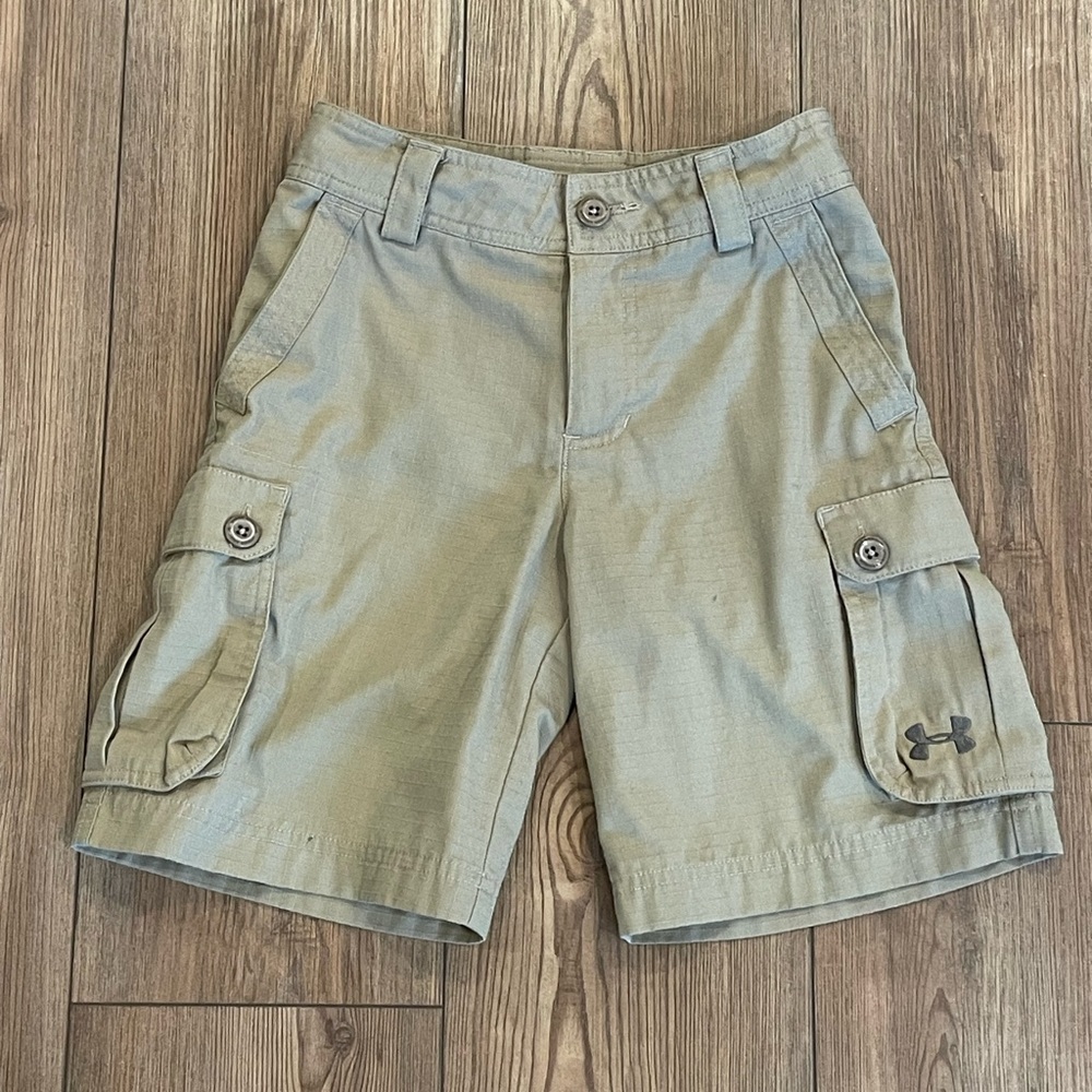 Under Armour Boys Cargo Shorts YSM